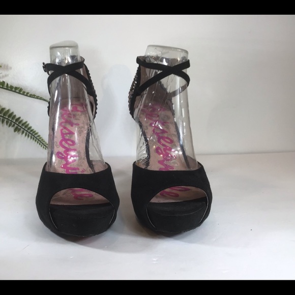 BETSEY JOHNSON BETSEYVILLE PLATFORM STILETTOS 10 - Picture 4 of 15